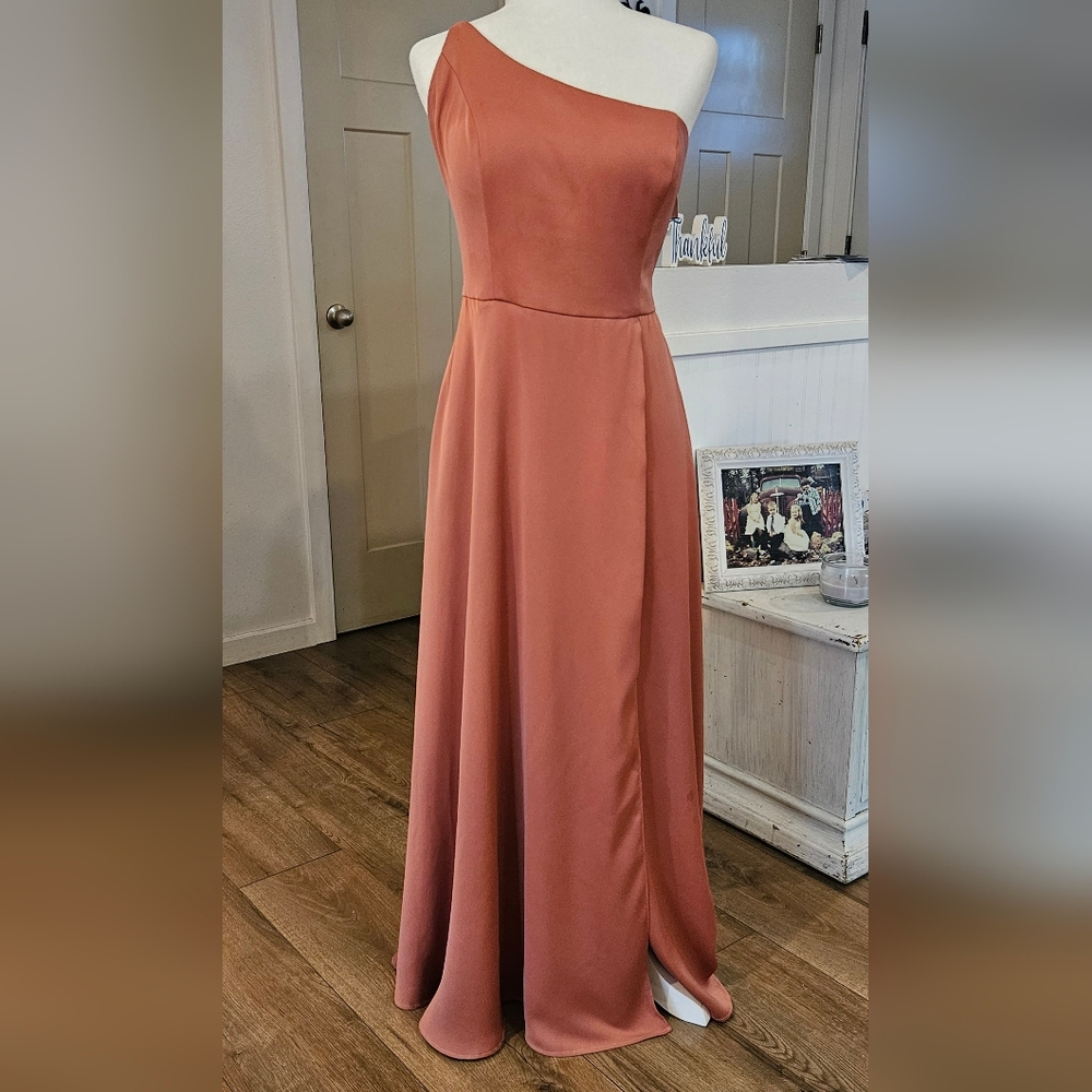 NWT'S - CELEBRATE by DAVIDS BRIDAL -  Sedona Terracotta Maxi Dress - Size 12